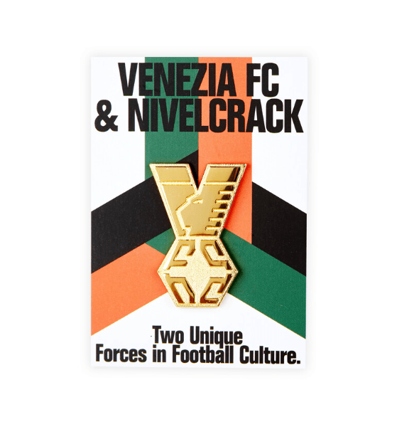 NIVELCRACK X VENEZIA FC - PIN BADGE - Image 2