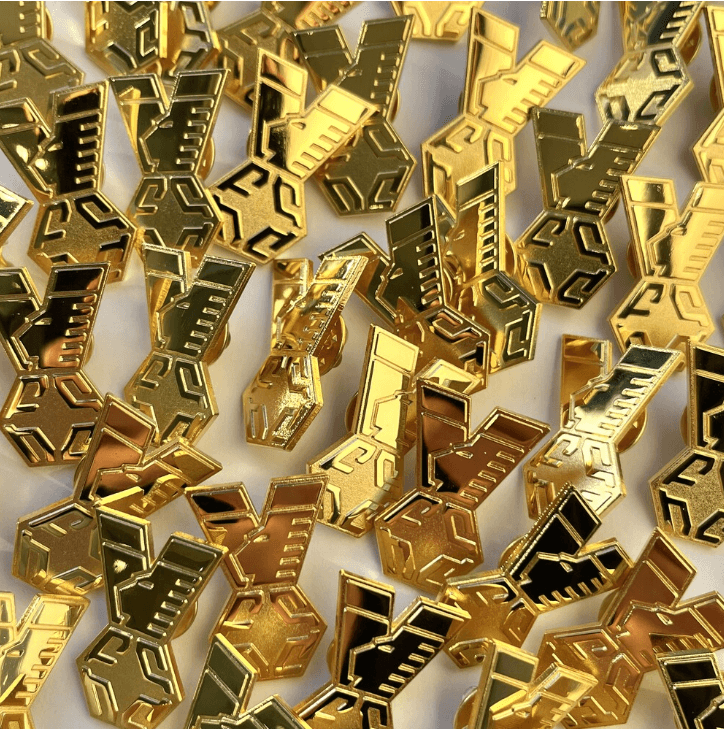 NIVELCRACK X VENEZIA FC - PIN BADGE - Image 3